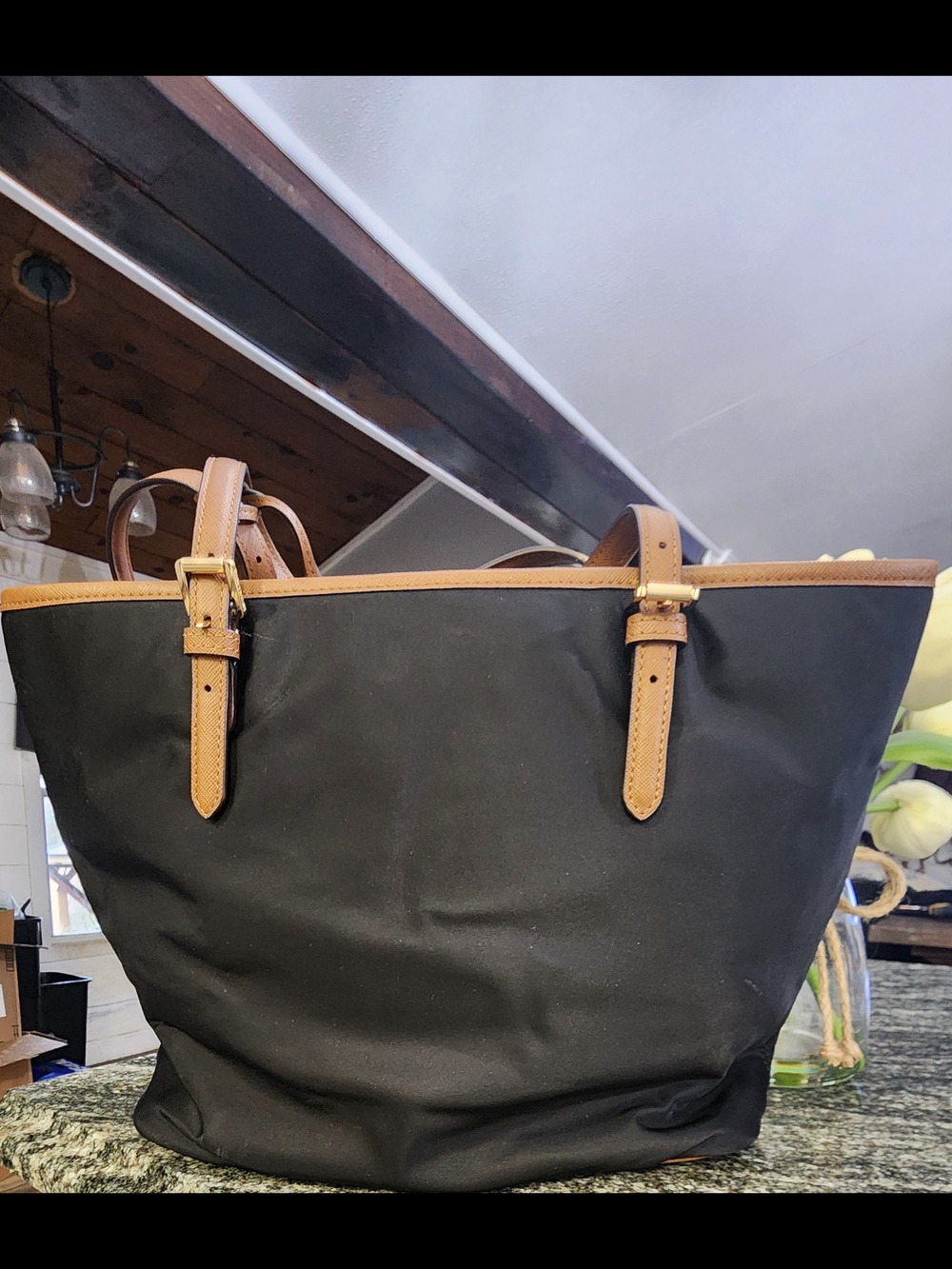 Michael Kors Black and Tan Tote with Matching Tan Wallet- NWOT - Picture 4 of 15